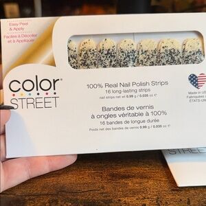Color Street No Holding Black Nail Polish Strips